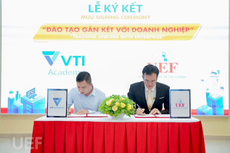FIT Career Day 2023 Quy tụ nhiều doanh nghiệp lớn, 'gấp đôi' trải nghiệm và vị trí việc làm cho